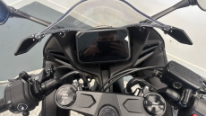 24MY Honda CBR650R E-Clutch